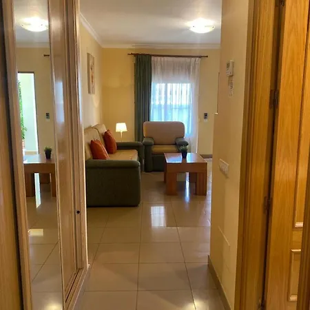 Maria Del Carmen Apartman *