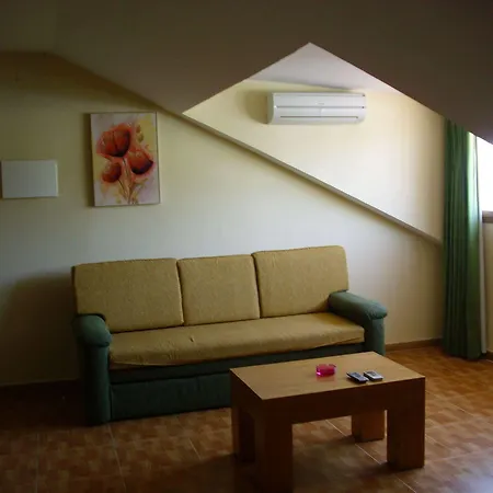 Апартаменты Maria Del Carmen