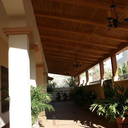 Maria Del Carmen トレモリノス