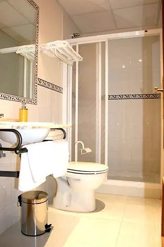 Maria Del Carmen Apartment *